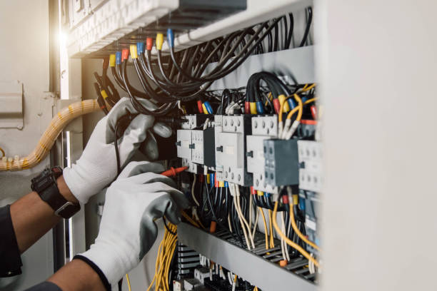 Best Electrical Contractors for Businesses  in Harbor Bluffs, FL